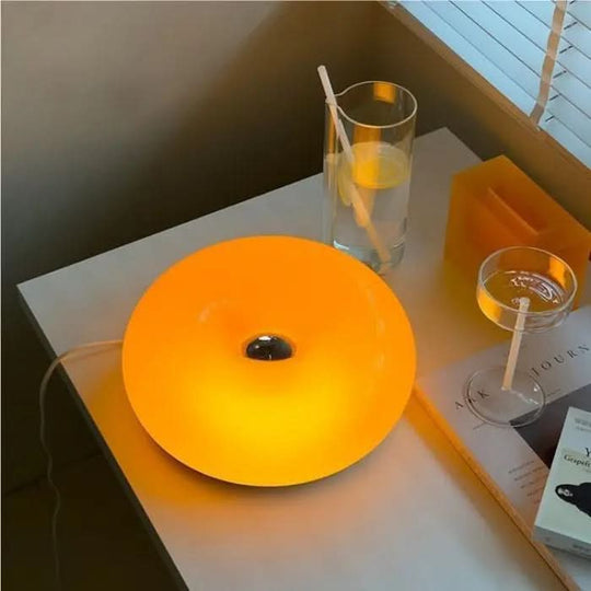 Moderne Bordlampe med Dimmbar LED 2