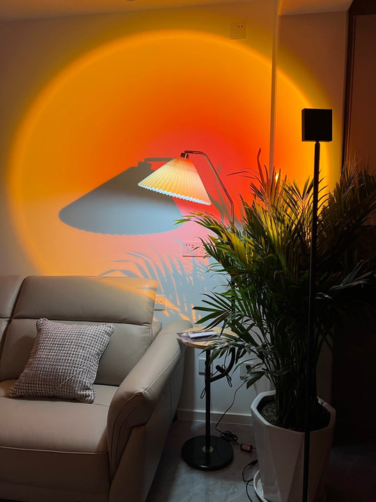 Moderne Gulvlampe med Fargeprojektor 6