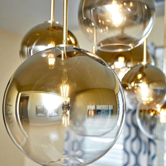 Moderne Pendellampe i Glass med Messingbase 5