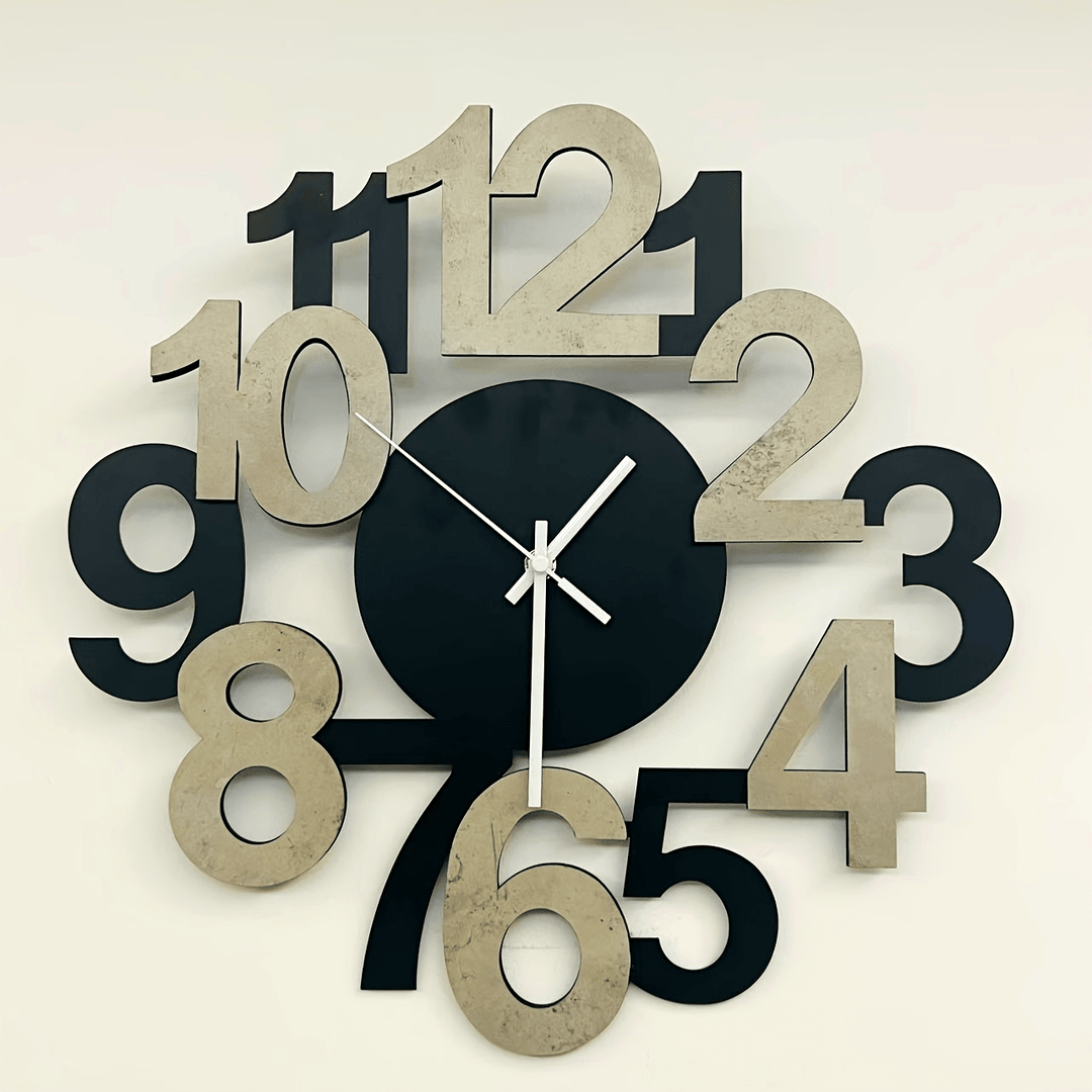 Moderne Veggklokke med Asymmetrisk Design og Stilrent Uttrykk 2