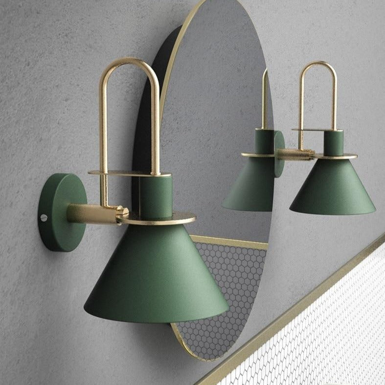 Moderne Vegglampe med Dristig Design 1