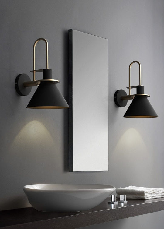 Moderne Vegglampe med Dristig Design 2