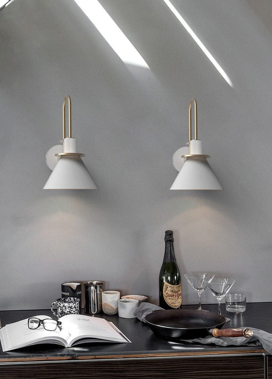Moderne Vegglampe med Dristig Design 3
