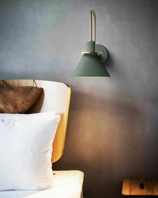 Moderne Vegglampe med Dristig Design 8