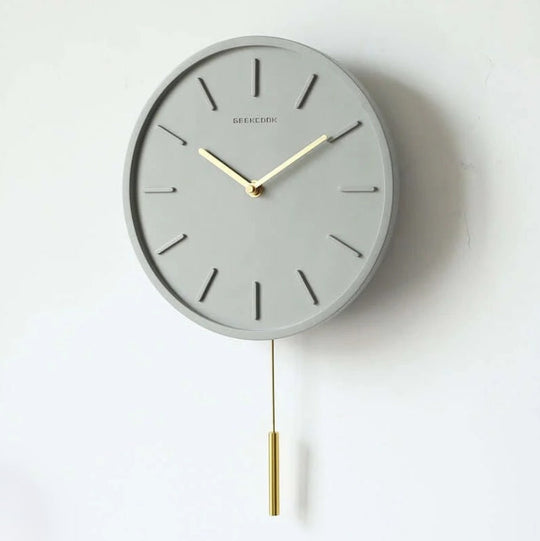 Nordisk Veggklokke med Metall Pendel 1