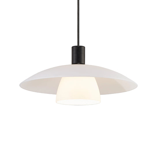 Pendellampe i klassisk skandinavisk design 0