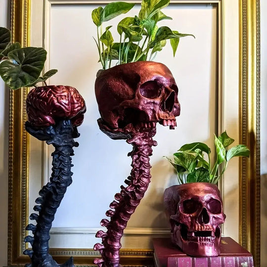 Planter med Hodeskalle og Ryggrad - Gotisk Design 4