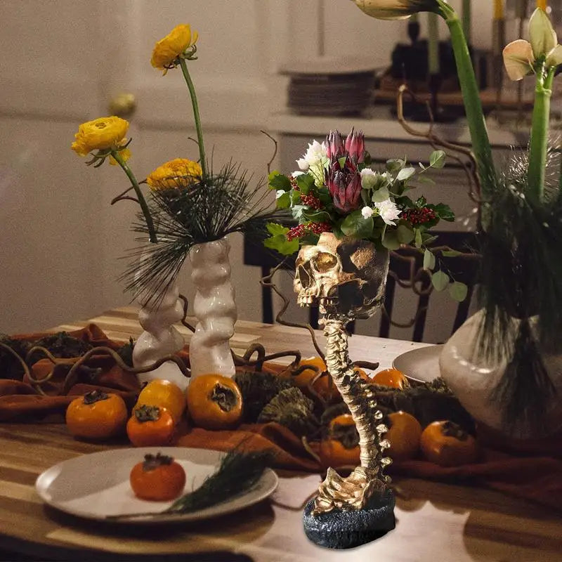 Planter med Hodeskalle og Ryggrad - Gotisk Design 5