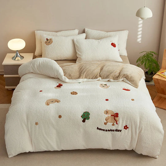 Sengetøysett med teddyfleece og broderi for kvinner 6