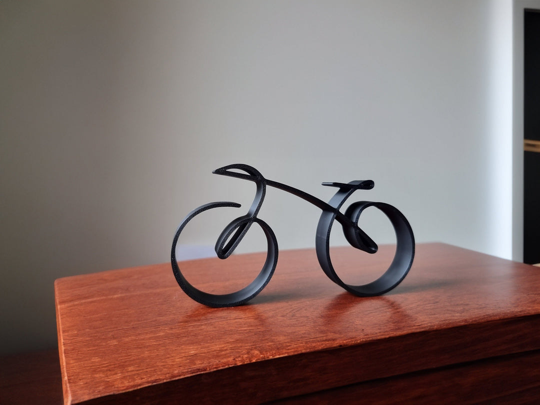 Sykkelskulptur i Trådrammestil Minimalistisk Design 3