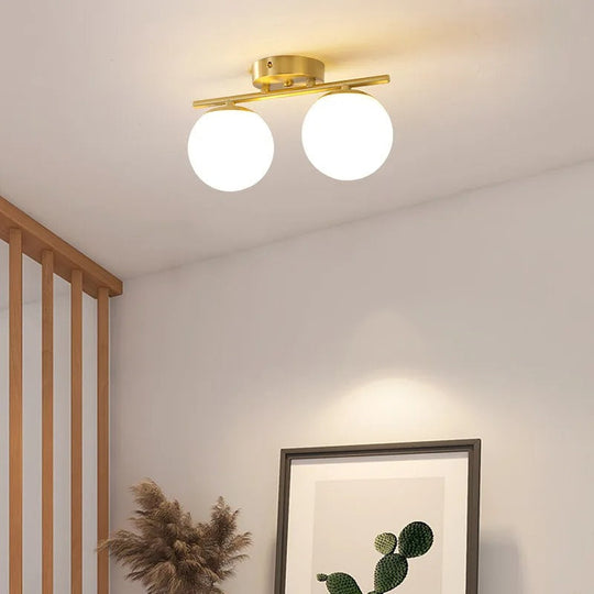 Taklampe i glasskule for stue og soverom 4