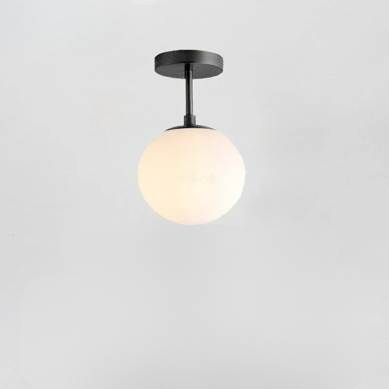 Taklampe i glasskule for stue og soverom 7