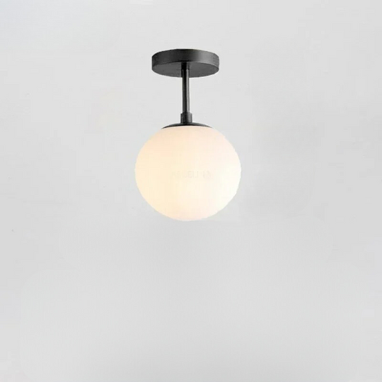 Taklampe i glasskule for stue og soverom 7