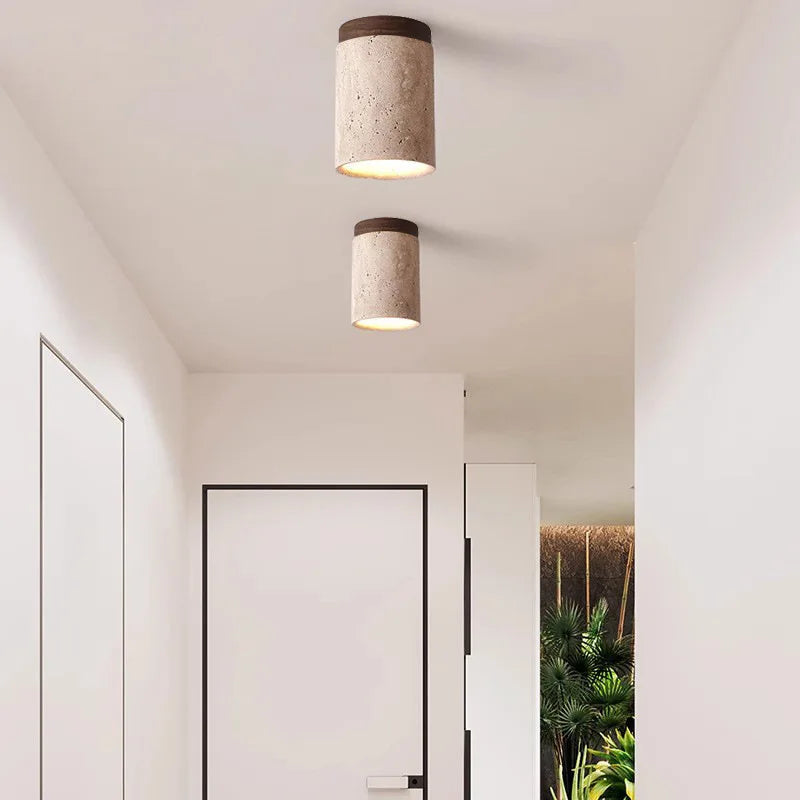 Taklampe i moderne design med travertin 3
