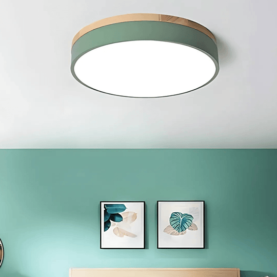 Taklampe med Naturlig Tre og Grønn Detalj 4