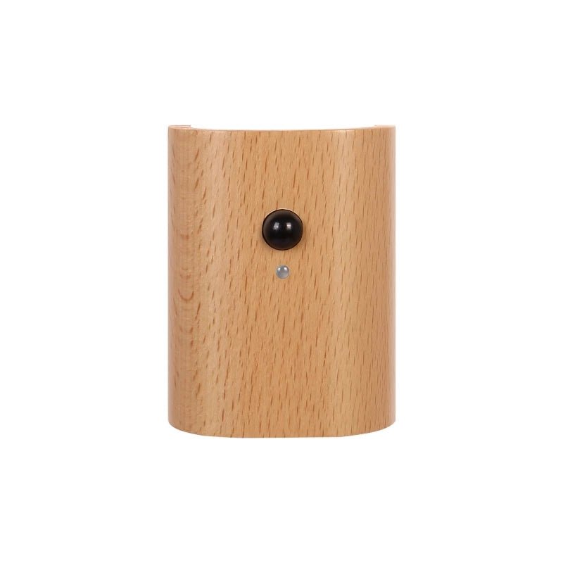 Trelampe med Bevegelsessensor og Oppladbart Batteri 9