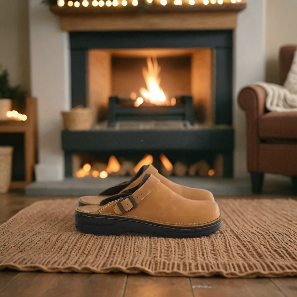 Unisex Klomper Suede Slip-On med Justerbar Spenne 4
