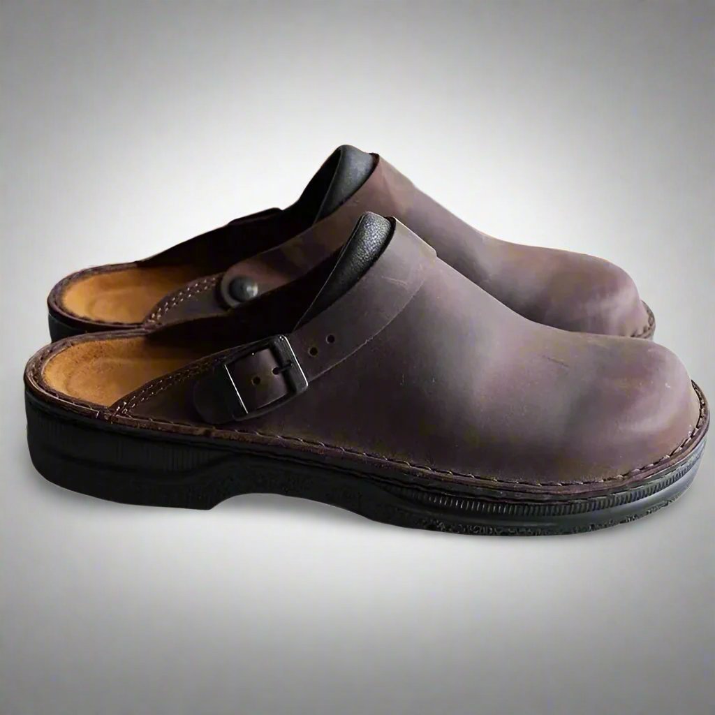 Unisex Klomper Suede Slip-On med Justerbar Spenne 5