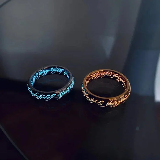 Unisex Ring med Selvlysende Alvisk Skrift 4