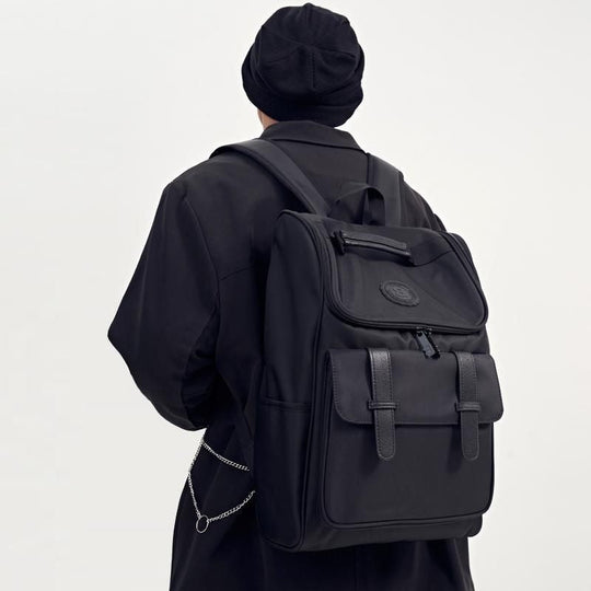 Unisex Ryggsekk med Allsidig Oppbevaring og Stilrent Design 1