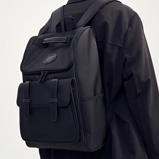 Unisex Ryggsekk med Allsidig Oppbevaring og Stilrent Design 2