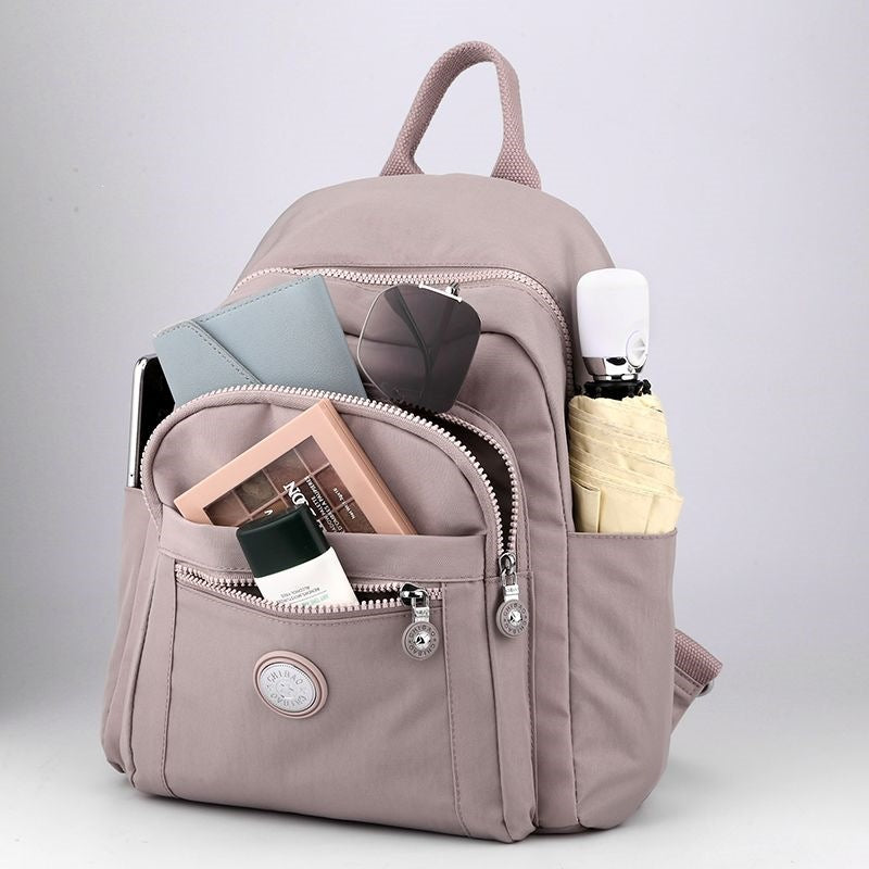 Unisex Ryggsekk med Multifunksjonsrom og Moderne Design 1