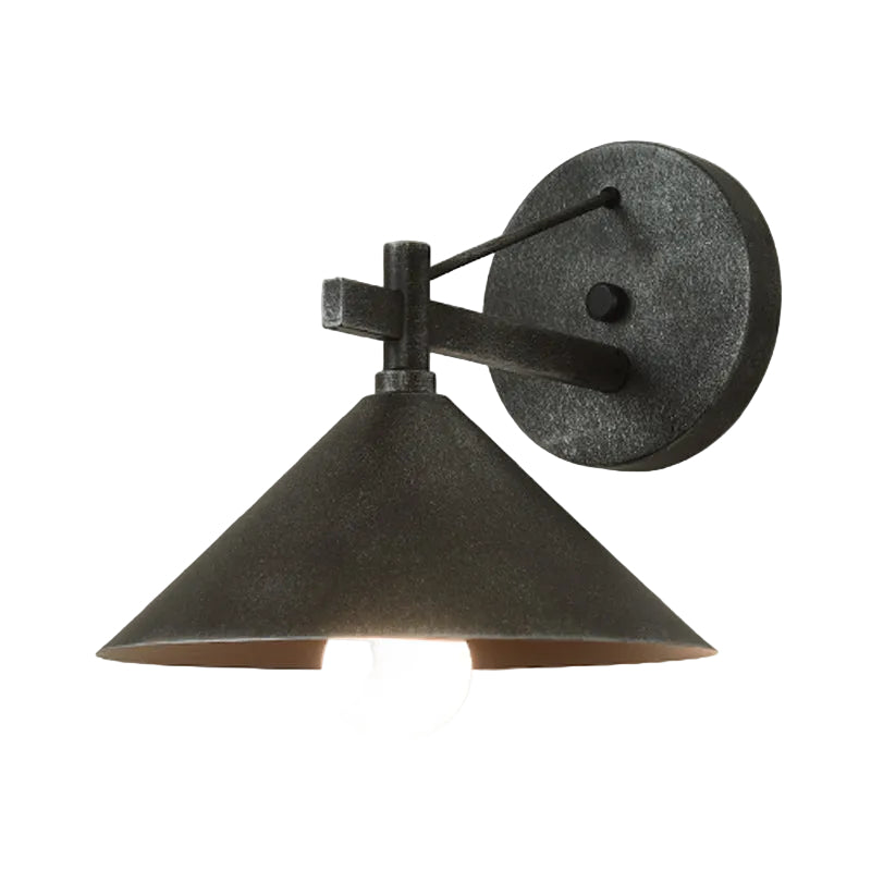 Vegglampe i industriell stil for utendørs bruk 0