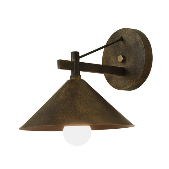Vegglampe i industriell stil for utendørs bruk 3