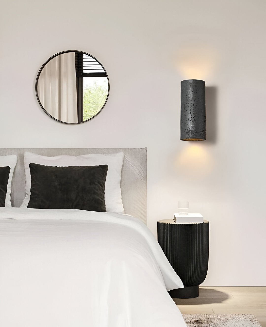 Vegglampe med Opp-og-Ned Belysning i Moderne Design 2