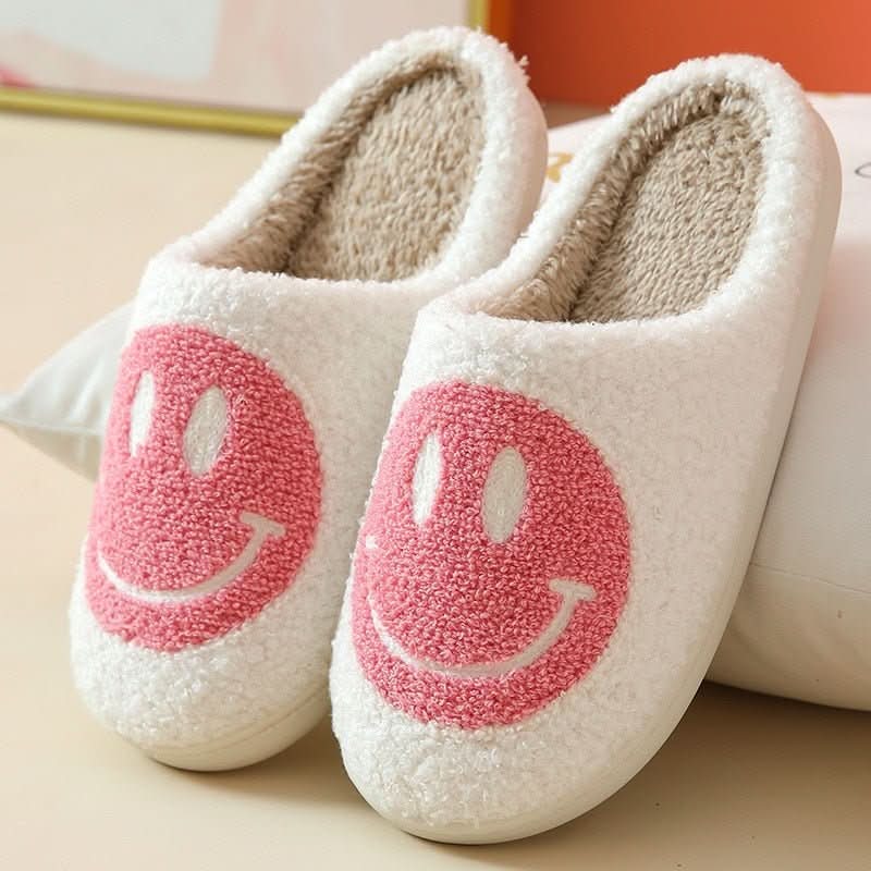 Vintertøfler med Smiley Design for Damer 5