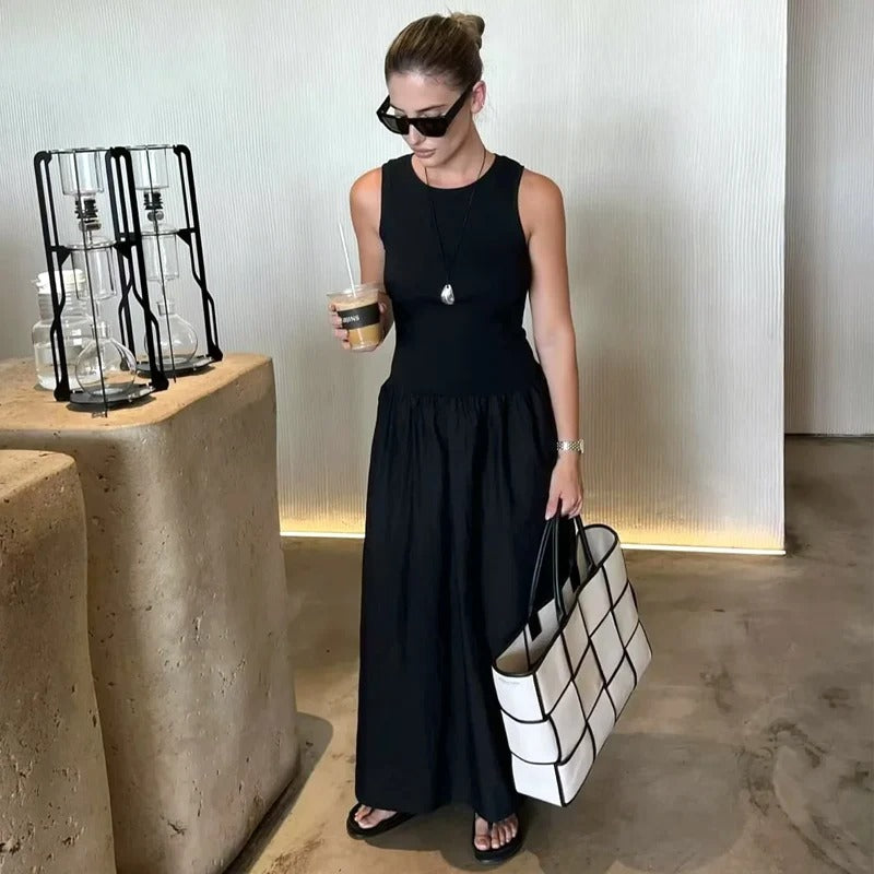 Elegant maxi-kjole uten ermer for kvinner