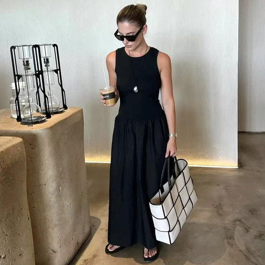 Elegant maxi-kjole uten ermer for kvinner