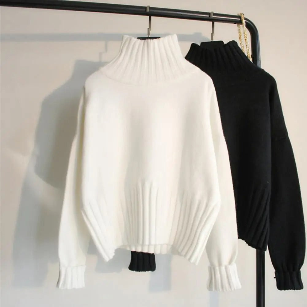 Ribbet slank turtleneck genser for kvinner