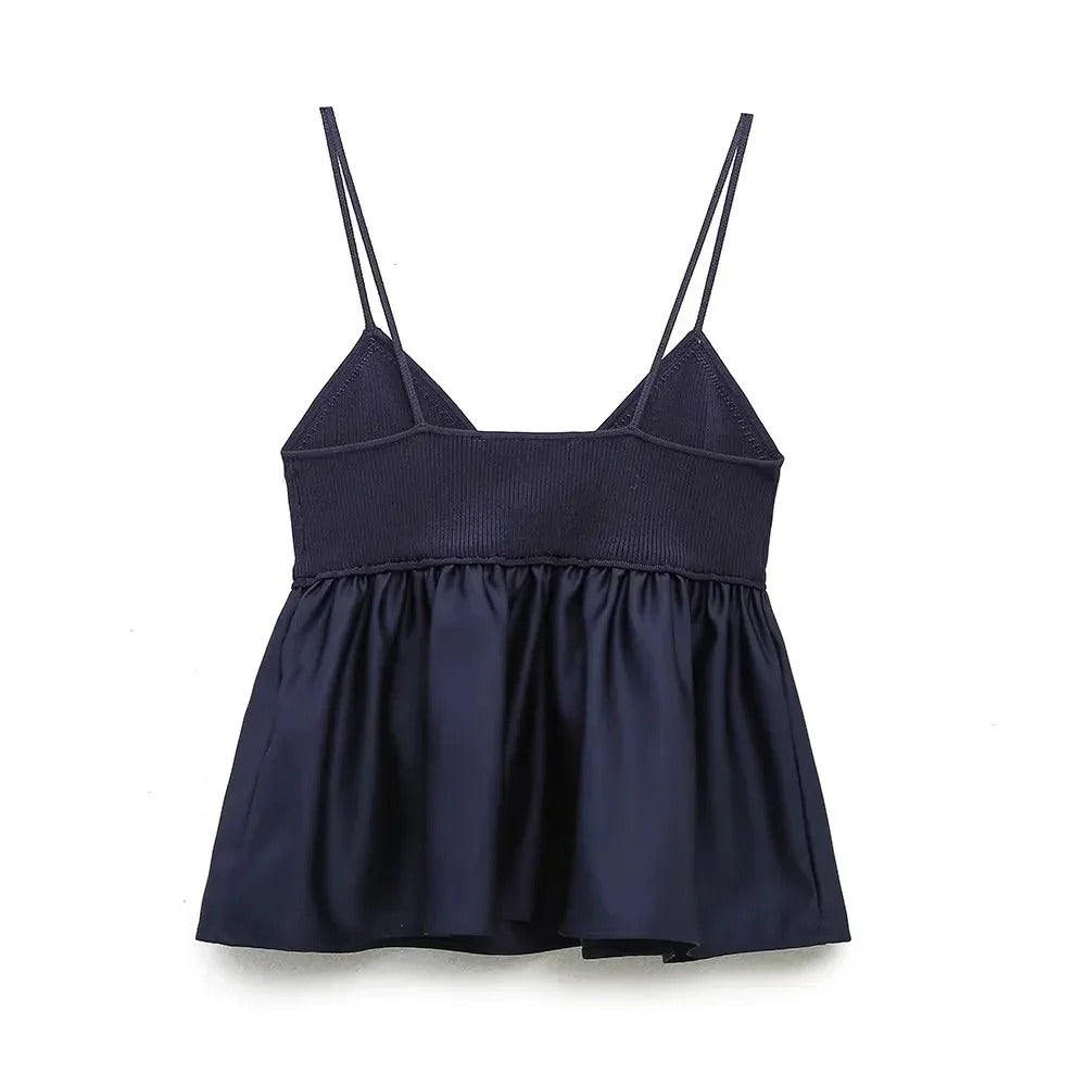 V-hals plissert smockbluse for kvinner