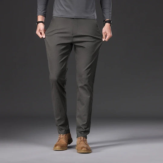 Slim fit bomullsbukser for menn