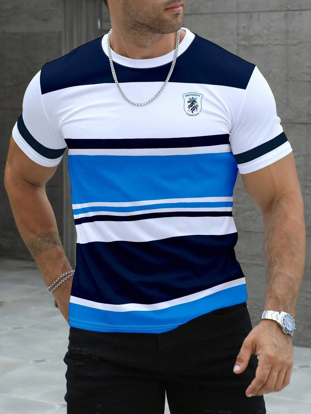 Stripete casual T-skjorte for menn