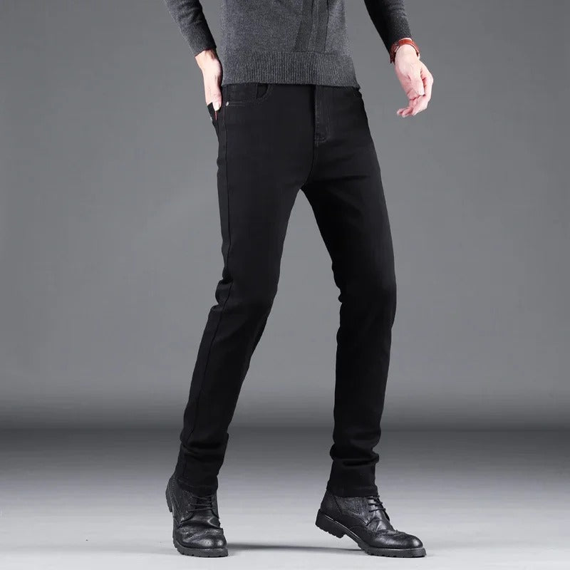 Pure Black Slim Jeans for menn