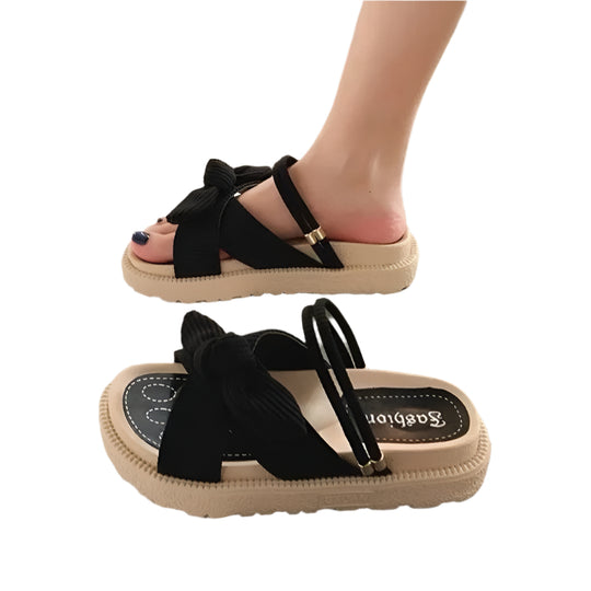 Plattformerte sommersandaler for damer