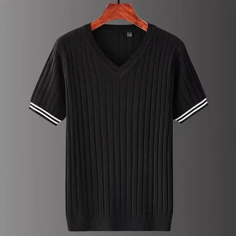 Slim fit T-skjorte med V-hals for menn