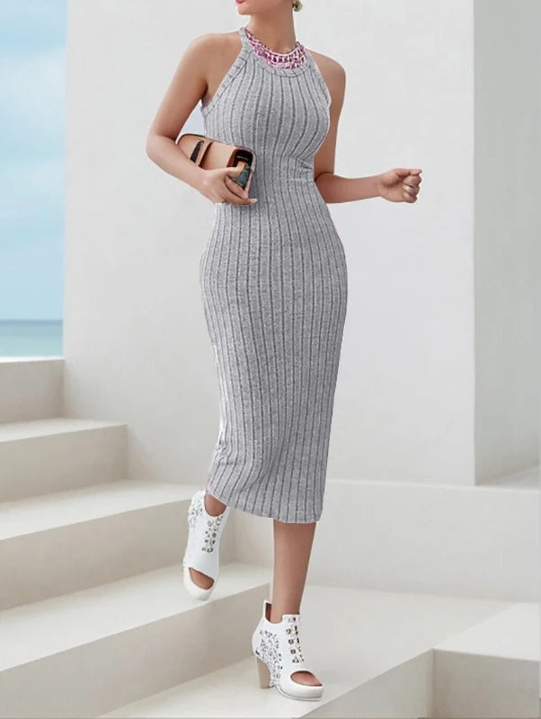 Halterneck-kjole i bodycon-stil til kvinner