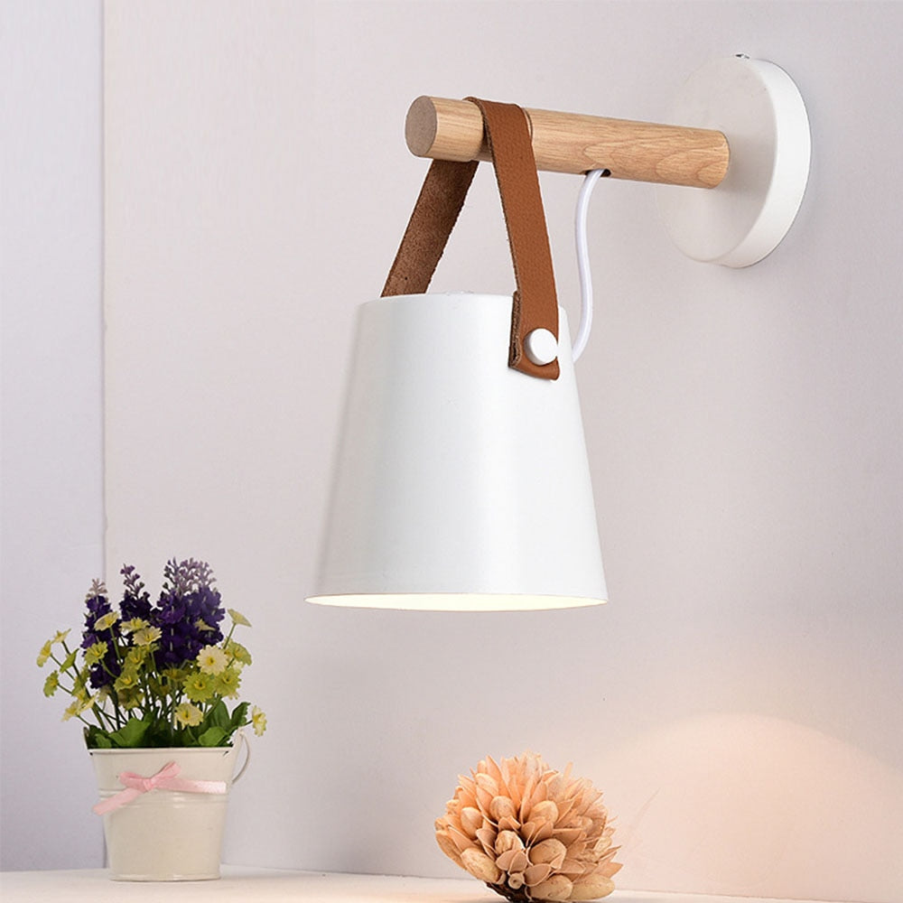 Nordic Wooden Vegglampe